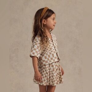 Rylee + Cru Tan and White Checkered Skort